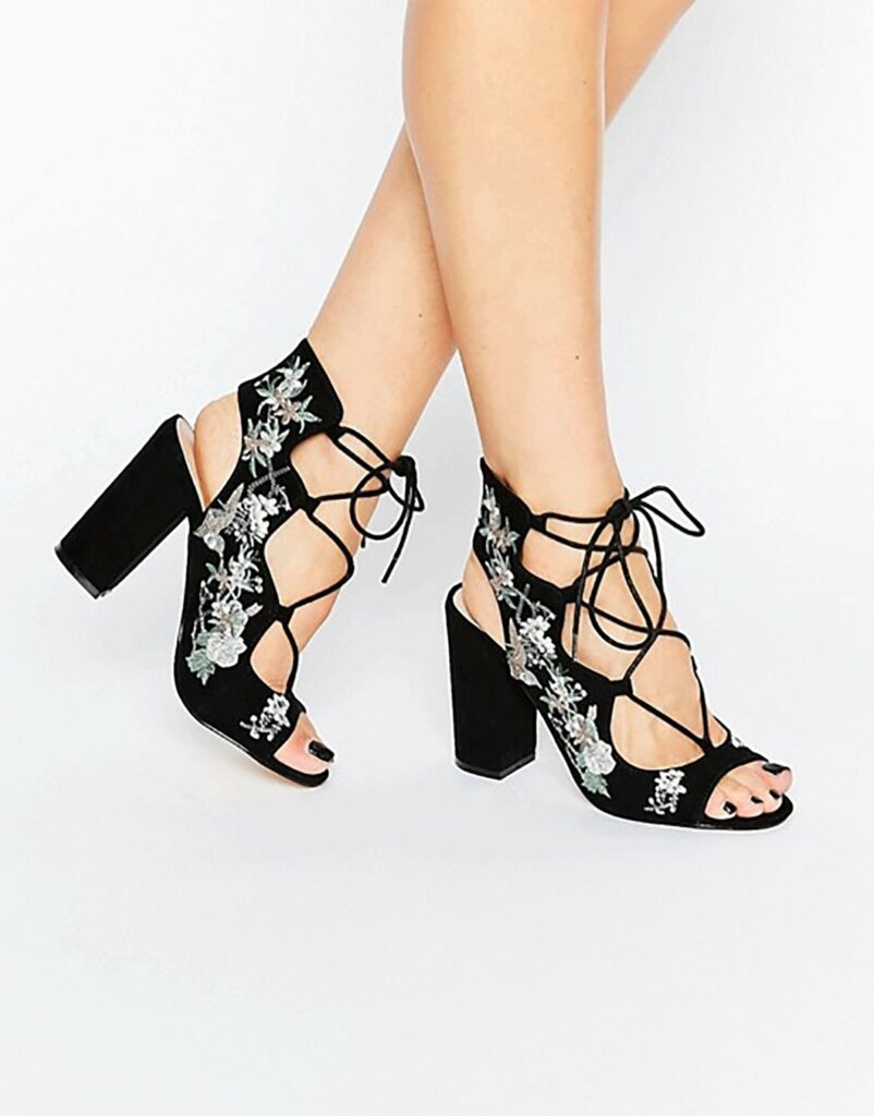Bruidsschoenen Ivoor - Stijlvolle Ivoren Trouwschoenen | La Romance - Bruidsboutique La Romance