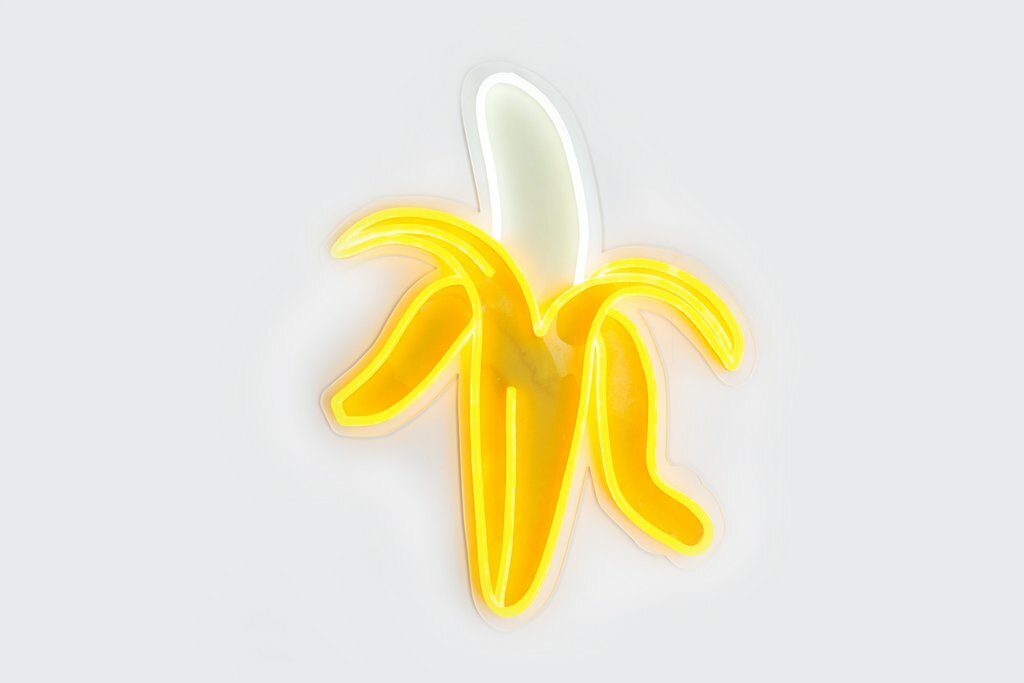 neon-lamp-banaan-bruiloft Electric Confetti