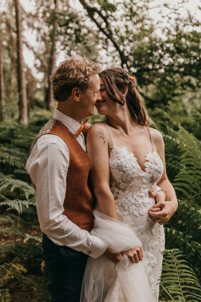 Donna-&-Krisjan-langwerpige-foto-met-het-onderwerp-in-het-midden