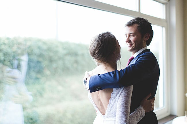 Groot-formaat---Bruidsfoto's-Glenn-&-Marit-door-Nienke-van-Denderen-Fotografie-100