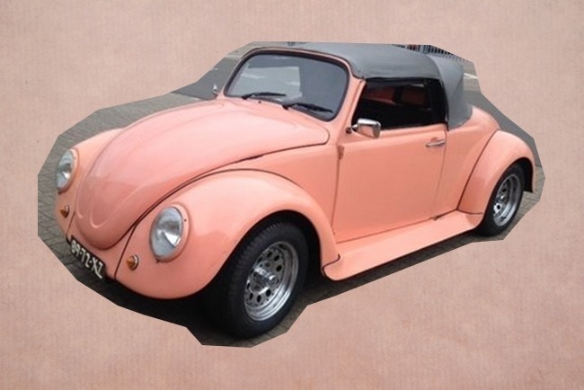 Trouwauto Volkswagen beatle roze